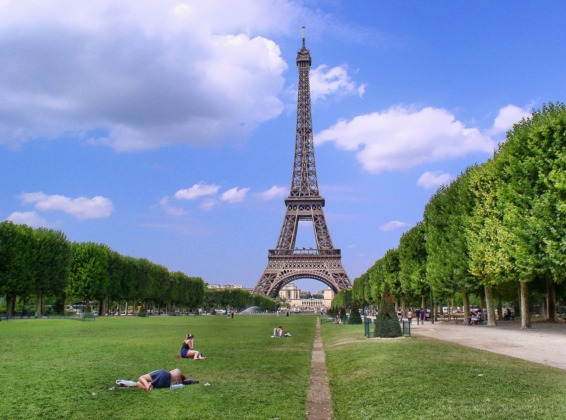 Auto een experiment doen boeren De Eiffeltoren in Parijs: mooiste foto en kaartjes kopen